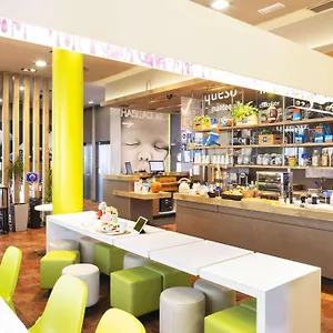 Ibis Budget Aeropuerto סביליה